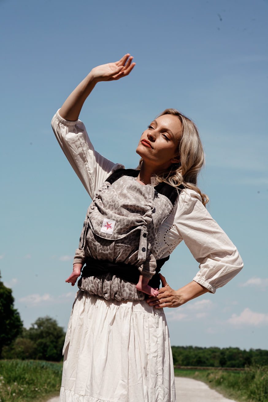 Baby Carrier Taitai Safari Irina